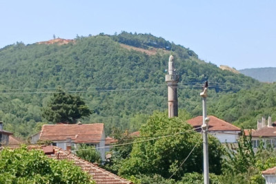 Güneyköy'de Taş Ocağı Çalışmalarına Büyük Tepki