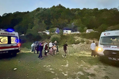 Bartın'da Patpat Kazası: 1'i Ağır 8 Yaralı
