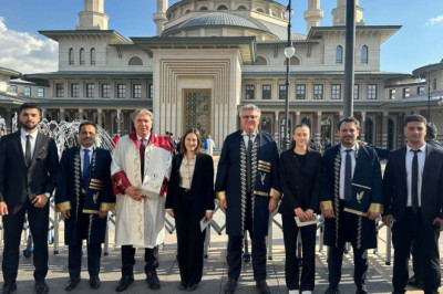 YALOVA ÜNİVERSİTESİ AKADEMİK YIL AÇILIŞINDA