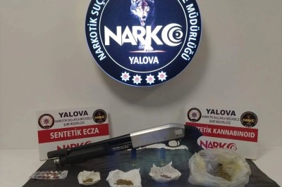 Yalova'da Uyuşturucu Operasyonu: 4 Şüpheliden 1'i Tutuklandı 