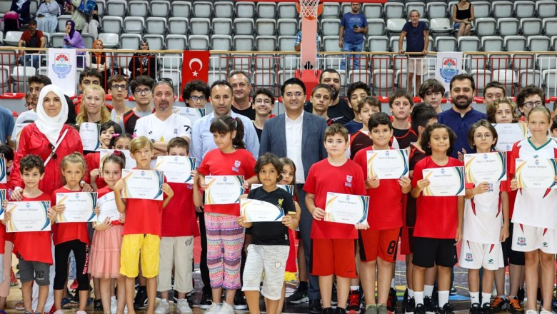 220 ÇOCUĞUN KATILDIĞI YAZ SPOR OKULLARI TAMAMLANDI