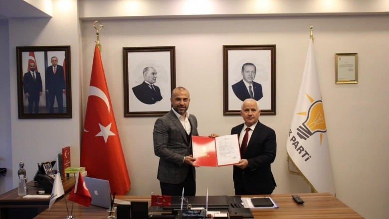 AHMET KUMALİ BELEDİYE MECLİS ÜYESİ A.ADAYLIĞINA BAŞVURDU