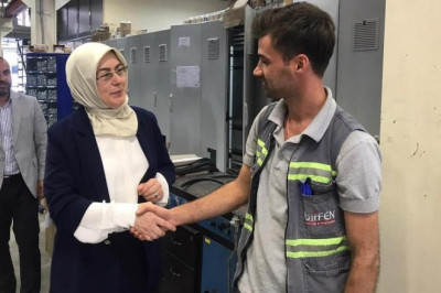 AKYOL VE GÜÇLÜ ESNAFLARI DİNLEDİ