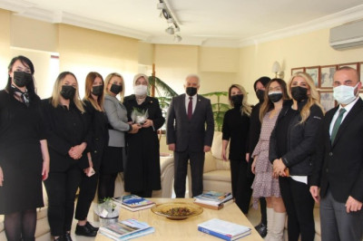 Akyol’dan Kadınlar Günü Ziyaretleri