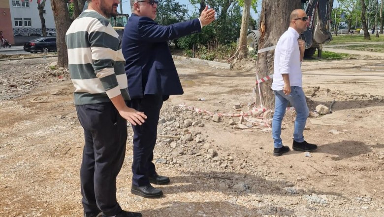 BAŞKAN GÜREL; OTOPARK ALANINDA VE TATİL PARK BÖLGESİNDE İNCELEMELERDE BULUNDU