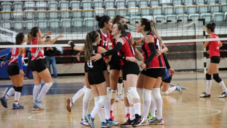 Çiftlikköy'ün Sultanları Evinde Kazandı