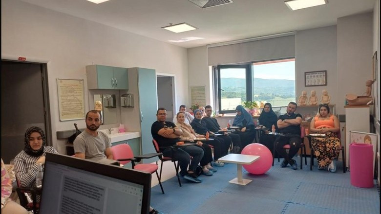 GEBE OKULUN’DA EŞLİ EĞİTİMLER DEVAM EDİYOR.