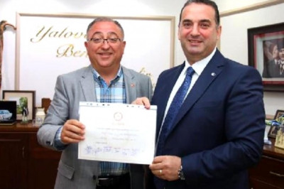 İçişleri Bakanlığı: Yalova Belediye Başkanı Vefa Salman, görevden uzaklaştırıldı