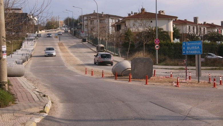 YALOVA BELEDİYESİ BİR SORUNU DAHA ÇÖZÜYOR