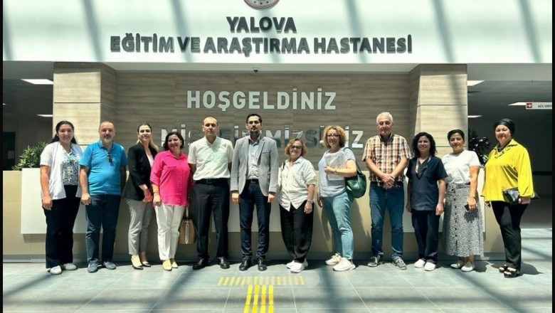 YALOVA EĞİTİM VE ARAŞTIRMA HASTANESİ ANNE DOSTU HASTANE ÜNVANINI ALDI