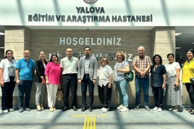 YALOVA EĞİTİM VE ARAŞTIRMA HASTANESİ ANNE DOSTU HASTANE ÜNVANINI ALDI