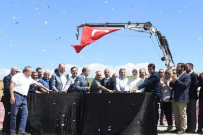 YALOVA MAKİNE İHTİSAS OSB’DE, 5 YENİ ÜRETİM TESİSİ TEMELİ ATILDI