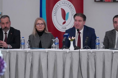 YALOVA ÜNİVERSİTESİ BASINLA BULUŞTU