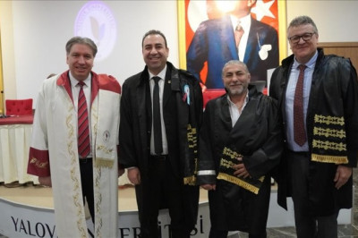 Yalova Üniversitesi’nde cübbe giyme töreni