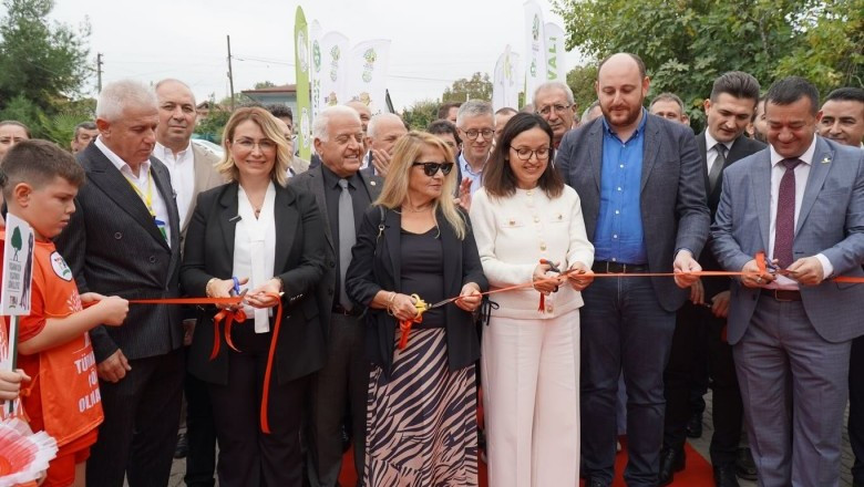 YALOVA'DA 11. SUBAŞI KİVİ FESTİVALİ DÜZENLENDİ