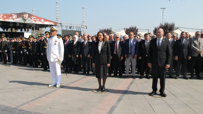 YALOVA'DA 30 AĞUSTOS ZAFER BAYRAMI ÇOŞKUYLA KUTLANDI