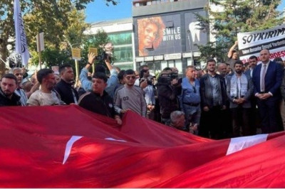 YALOVA’DA İSRAİL’İN FİLİSTİNLİLERE SALDIRILARI PROTESTO EDİLDİ