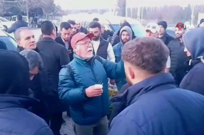 Yalova'da tersane işçilerinden zam protestosu