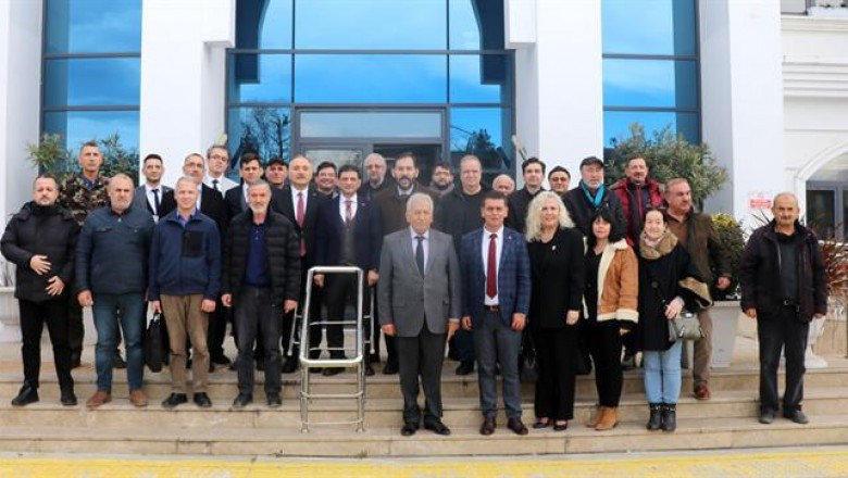 YALOVALI ARI ÜRETİCİLERİNE YÖNELİK PANEL