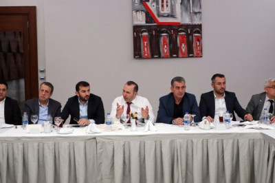 YENİ MİNİBÜS GÜZERGAHLARI İÇİN TOPLANTI YAPILDI