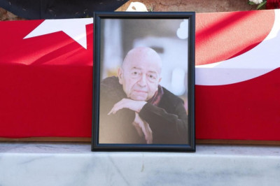 İstanbul- Yazar Selim İleri son yolculuğuna uğurlandı