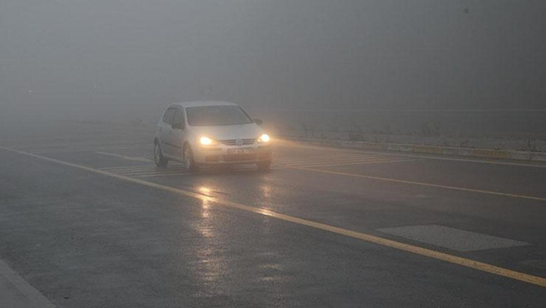 Bolu Dağı'nda sis ulaşımı olumsuz etkiledi