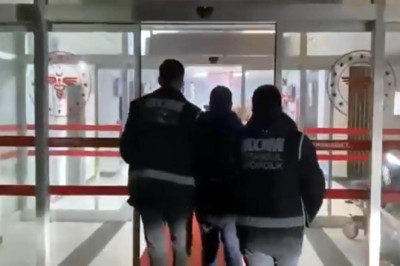 FETÖ'ye 23 ilde KISKAÇ-34 operasyonu! Bakan Yerlikaya: 110 şüpheli yakalandı