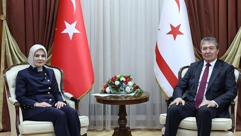 Bakan Göktaş, KKTC Başbakanı Üstel'i ziyaret etti