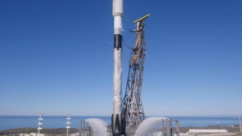 Selçuk Bayraktar paylaştı! Fergani'nin ilk uydusu uzaya fırlatıldı