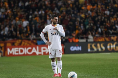 Dries Mertens: Pozitif kalmamız lazım