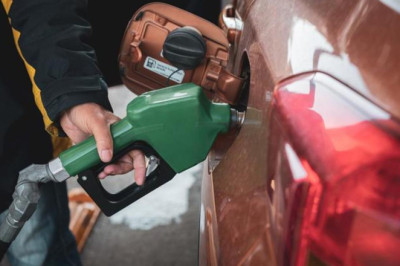 Akaryakıt tabelası değişti! Benzin fiyatlarına zam geldi