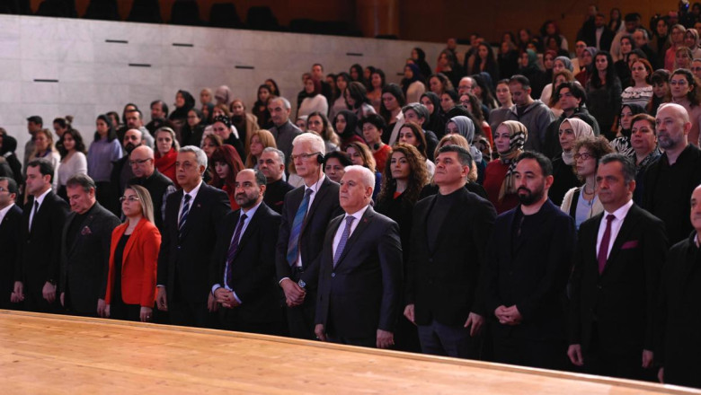 Bursa Büyükşehir’den ‘Eğitimde Yeni Yaklaşımlar’ konferansı