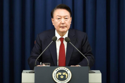 Güney Kore'nin devrik lideri hakkında tutuklama kararı