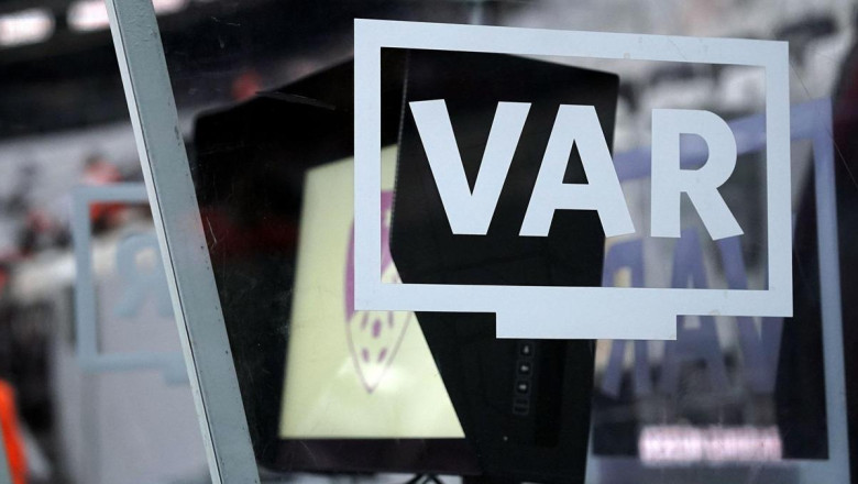 Danimarkalı hakem, Adana Demirspor - Fenerbahçe maçının VAR'ı oldu!