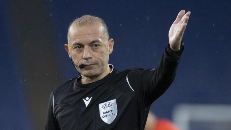 UEFA'dan Cüneyt Çakır'a gözlemcilik görevi! Kenan Yıldız'ın maçına atandı...