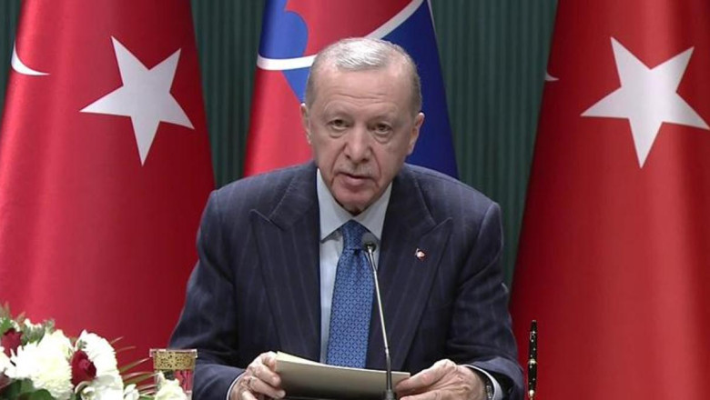 Son dakika haberi: Cumhurbaşkanı Erdoğan ile Slovakya Başbakanı Fico ortak basın toplantısı düzenliyor