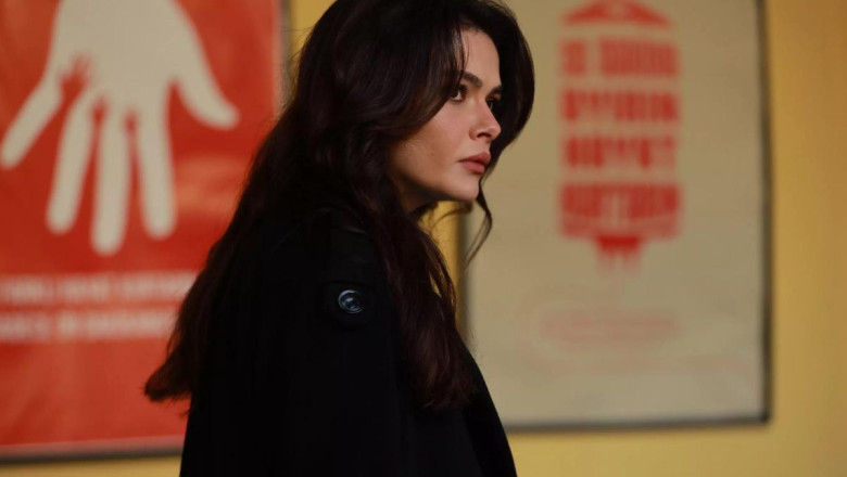 Kocasının vasiyetini öğrenen Alya ağladı! ''Evlen onunla'' Uzak Şehir 10. bölüm izle bilgileri!