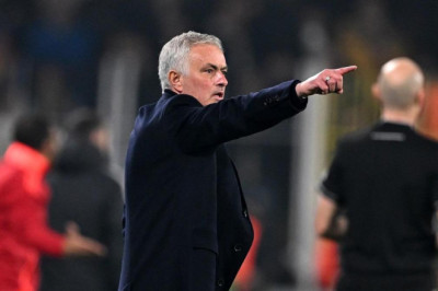 Jose Mourinho: Saint-Maximin'in geleceğine dair…