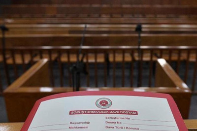 Gazeteci Barış Pehlivan ve Halk TV'nin sunucusu ile yetkililerine soruşturma