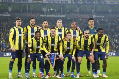 Fenerbahçe maçı canlı izle! Midtjylland Fenerbahçe maçı izle! Avrupa Ligi Maçı TRT Spor Canlı Yayın (Şifresiz & Kesintisiz HD)