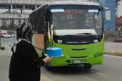 Kocaeli'de otobüs şoförüne ailesinden doğum günü sürprizi