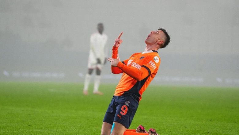 Krzysztof Piatek şov yaptı! Başakşehir, Samsunspor’u farklı geçti