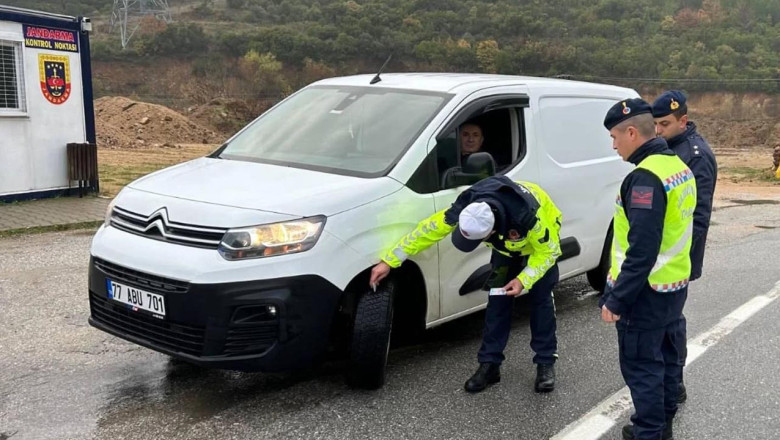 Yalova Valiliği’nden Uyarı: Kurallara Uyalım