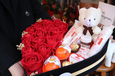 Yalova Çiçek Mezatında Sevgililer Günü Bereketi