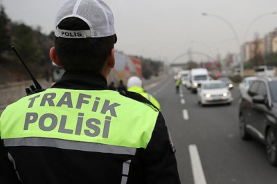 İstanbul'da yaşayanlar dikkat! Yarın bazı yollar trafiğe kapatılacak