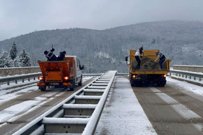Yalova Belediyesi Ekipleri 7/24 Sahada