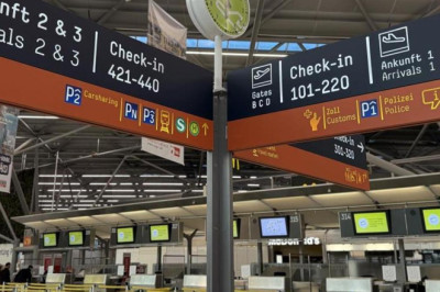 Almanya'da grev nedeniyle uçuşlar aksadı