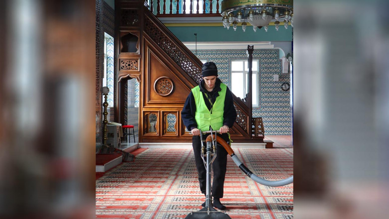 Ramazan Ayı Öncesi Camiler Pırıl Pırıl Olacak