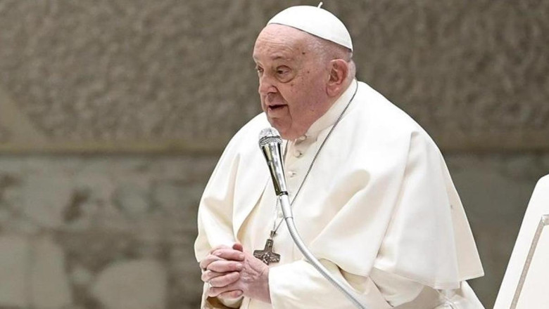 Vatikan'dan Papa'nın sağlık durumuna ilişkin açıklama