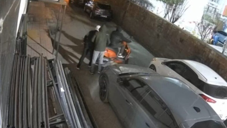 Batman'da motosiklet hırsızlığı görüntülendi